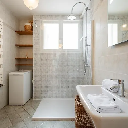 Val De Menton, 3 Pieces Atypique, Jardin Et Terrasse A 7 Minutes A Pied Du Centre Διαμέρισμα