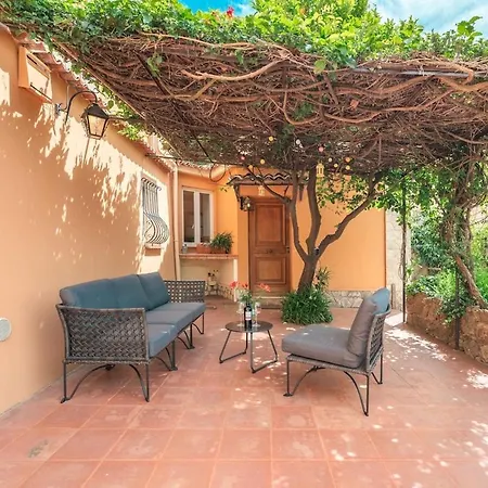 Val De Menton, 3 Pieces Atypique, Jardin Et Terrasse A 7 Minutes A Pied Du Centre Διαμέρισμα Μεντόν