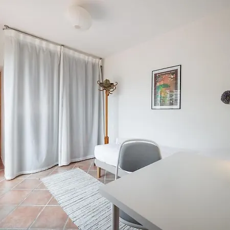 Val De Menton, 3 Pieces Atypique, Jardin Et Terrasse A 7 Minutes A Pied Du Centre Διαμέρισμα *